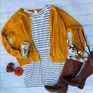 H&M Basic Jersey Dress in Black and White Stripes